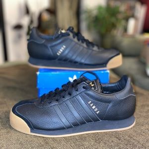 Adidas Samoa LEA - Black/Gold - Women